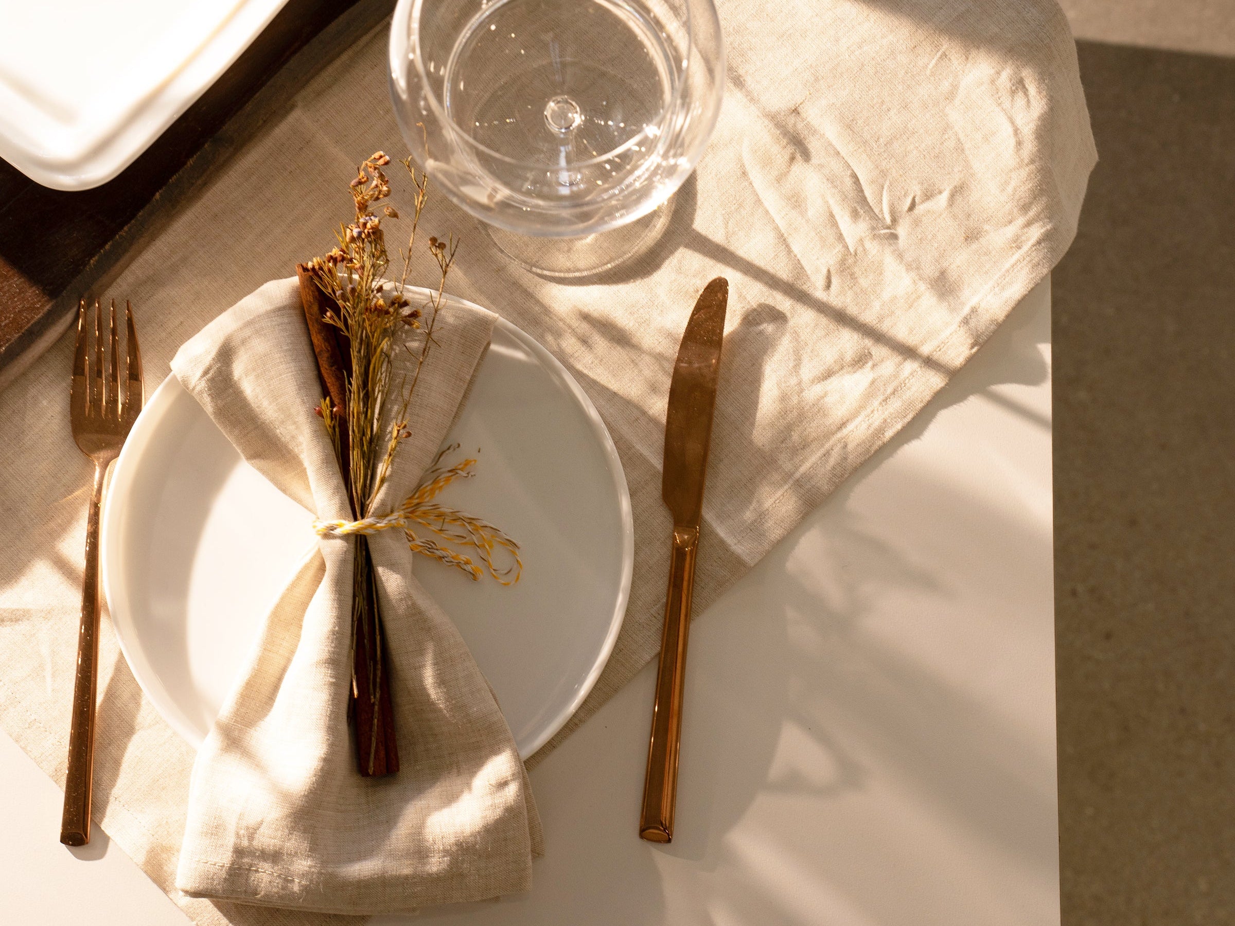bormioli rocco dining table