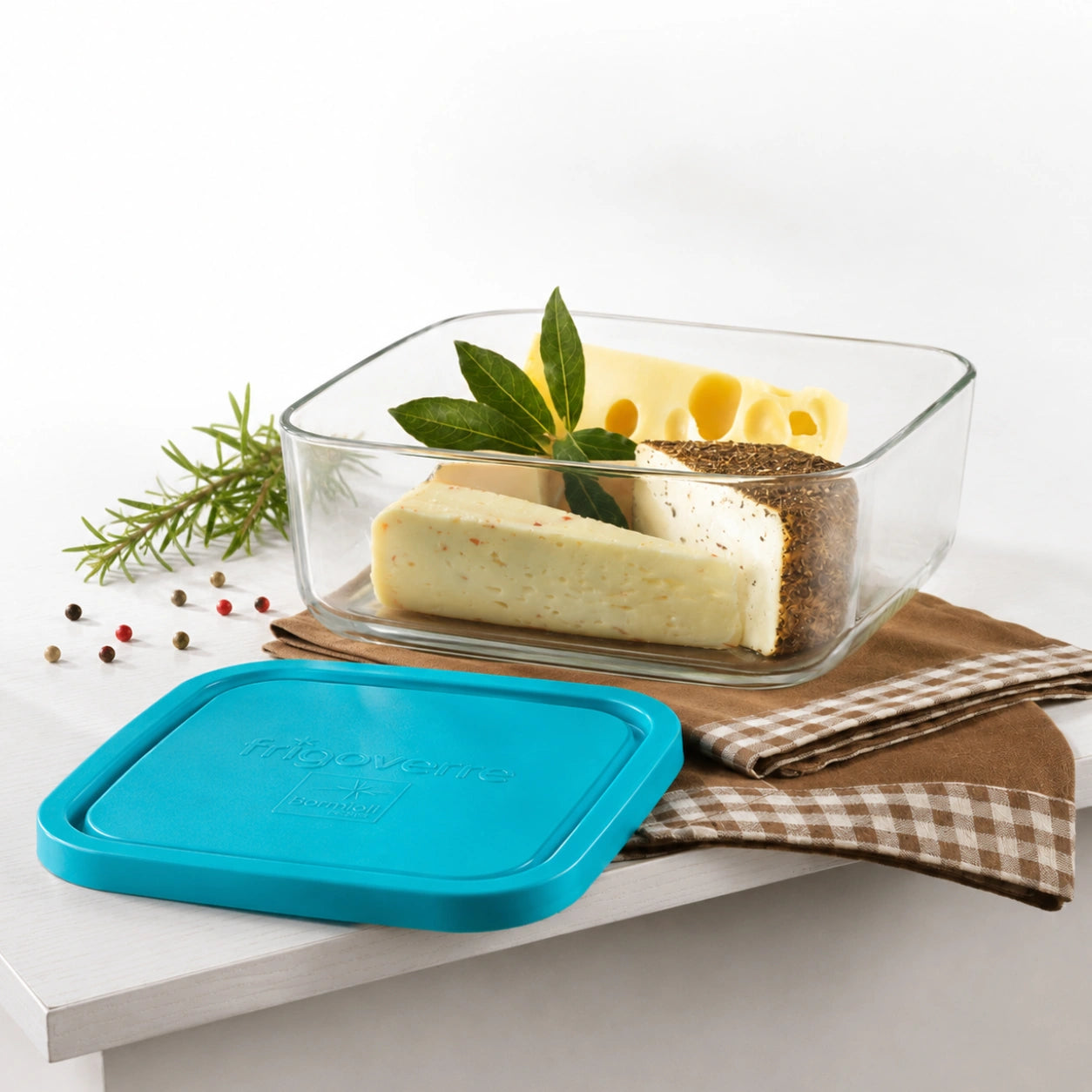 Frigoverre 7-Cup Square Food Storage Container